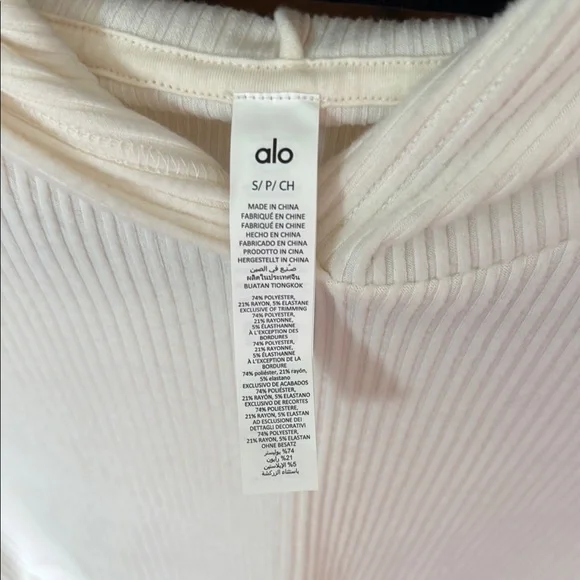 ALO Yoga Muse Ivory Crop Ribbed Hoodie - Picture 6 of 6